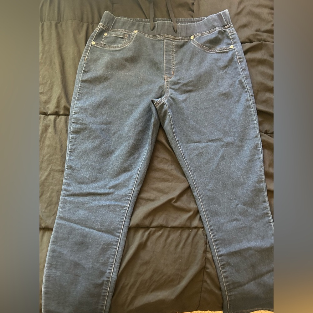 Pull on jeans